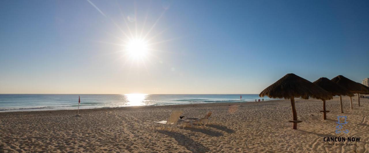 Appart hôtel Brisas Beachfront Penthouses 4*