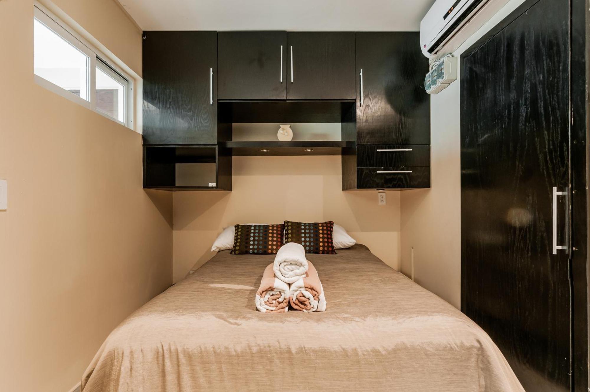 Brisas Beachfront Penthouses Appart hôtel 4*